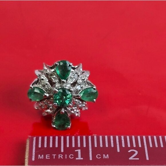 925 Sterling Silver Earrings 1.3x1.3cm with Natural Emerald & Natural Diamonds - Picture 3 of 9